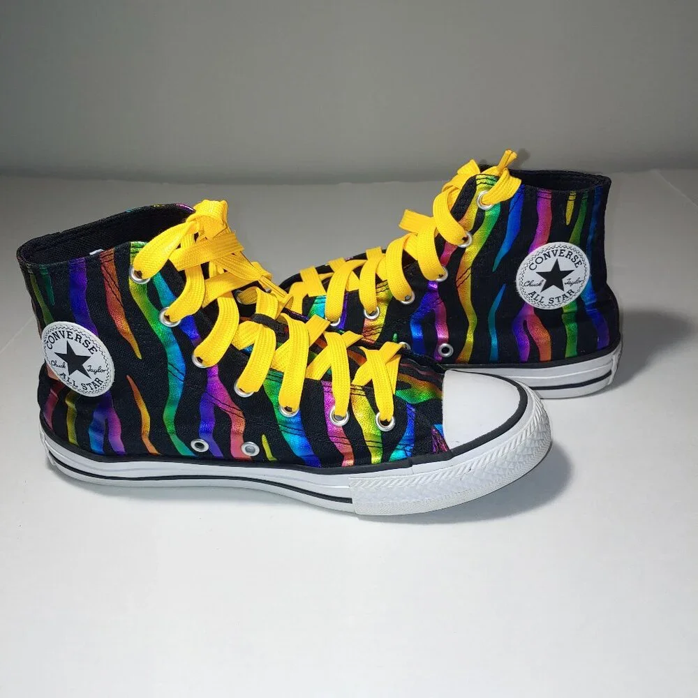 Converse Chuck Taylor Archive Zebra Canvas High Top Size 5.5 Junior/Unis…